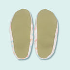 Chaussons d'eau motifs papillons vu du dessous
