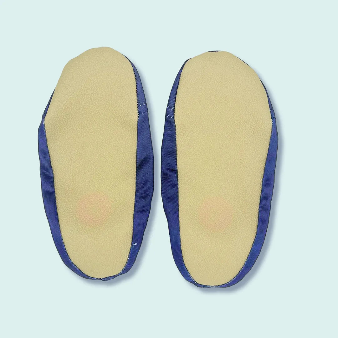 Chaussons d'eau navy vu du dessous