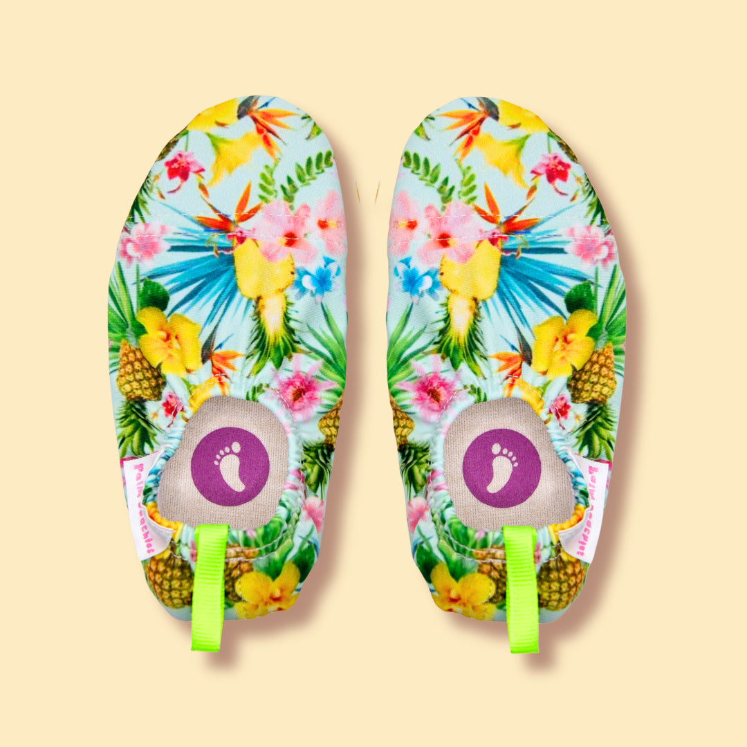 Chaussons d'eau motifs tropicaux vu du dessus
